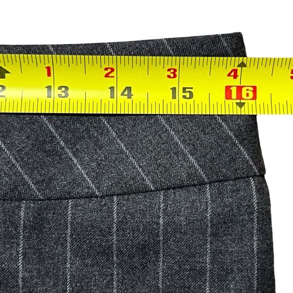 Talbots Grey Pinstripe Wool Trouser Pant 10 Wide Leg Office Minimalist Capsule - Picture 4 of 8